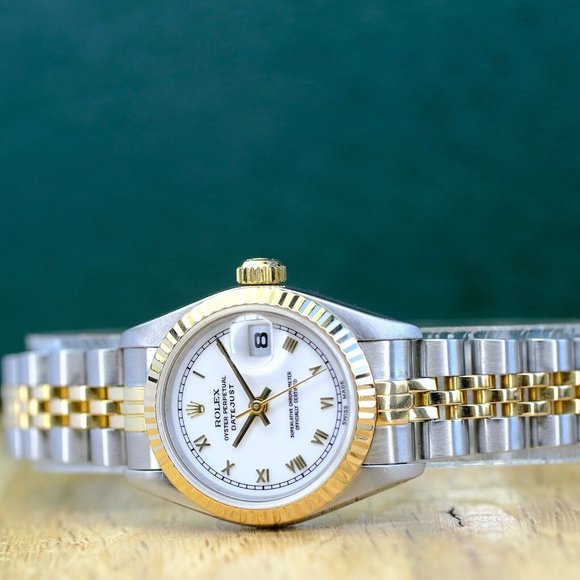 ROLEX DATEJUST WHITE ROMAN DIAL 18K GOLD FLUTED JUBILEE TWOTONE WATCH 26MM 69173 - Picture 7 of 13